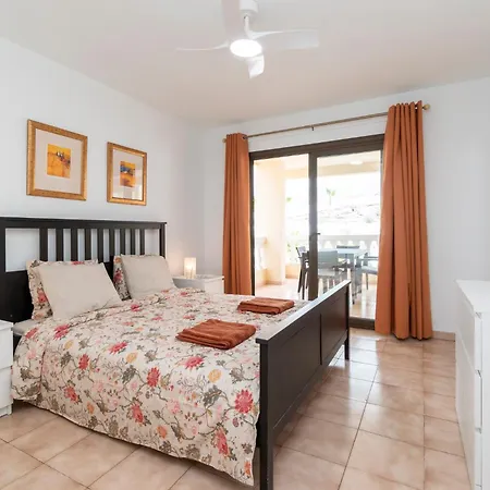 Lovely 1 Bedroom Location شقة *